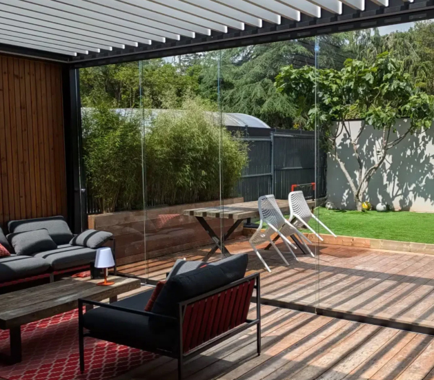 Accessoire de pergola - paroi vitrée